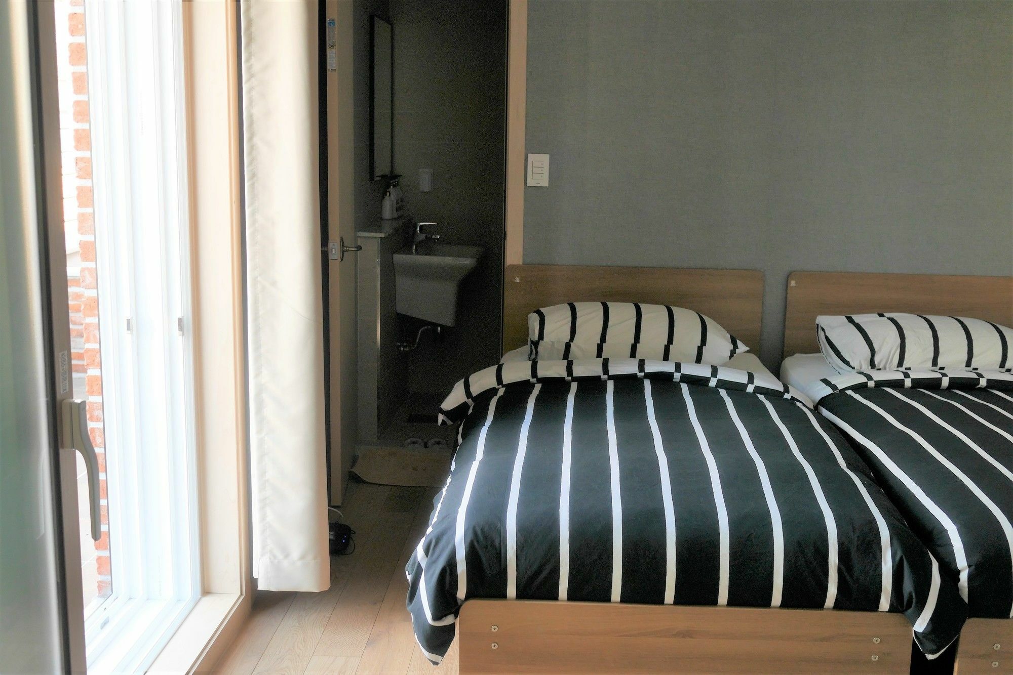 Red Stone Guesthouse Сеул Экстерьер фото